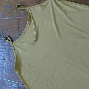 THREE BIRD NEST I NWOT Khaki Green Keep It Simple Reversible Tank Top, L